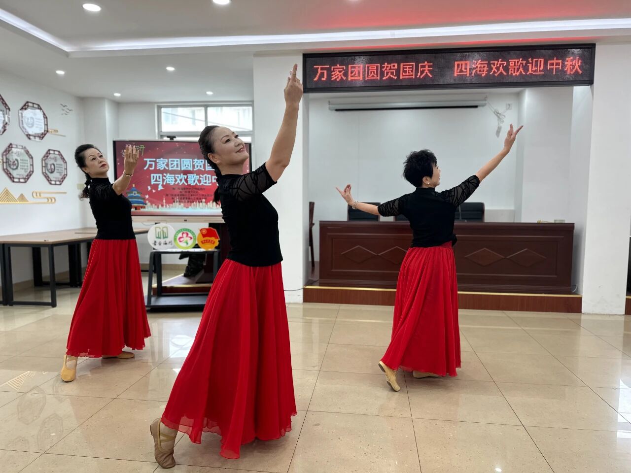 微信图片_2025-10-09_153811_427.jpg