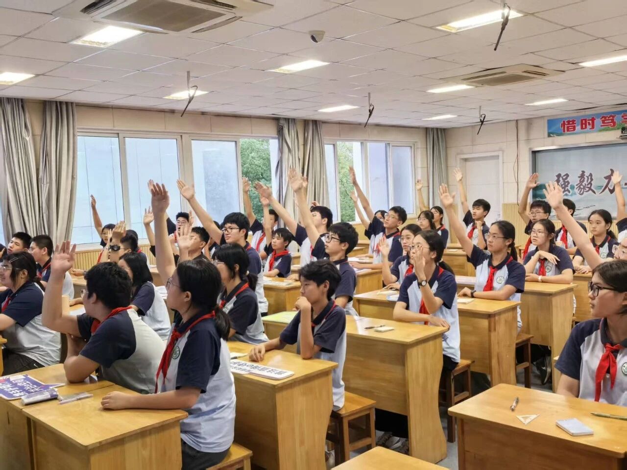 微信图片_2025-10-20_161225_007.jpg
